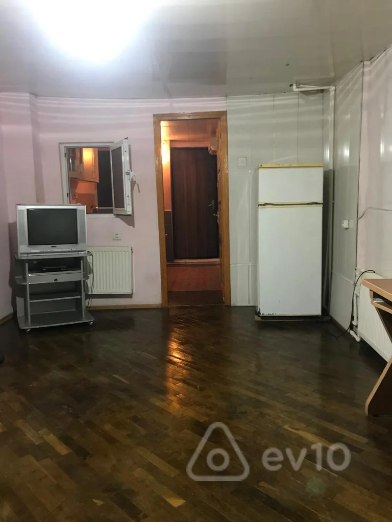 Kirayə verilir 1 otaqlı həyət evi 35 m² — Bakı, Yasamal 1 otaq 35.00 m²