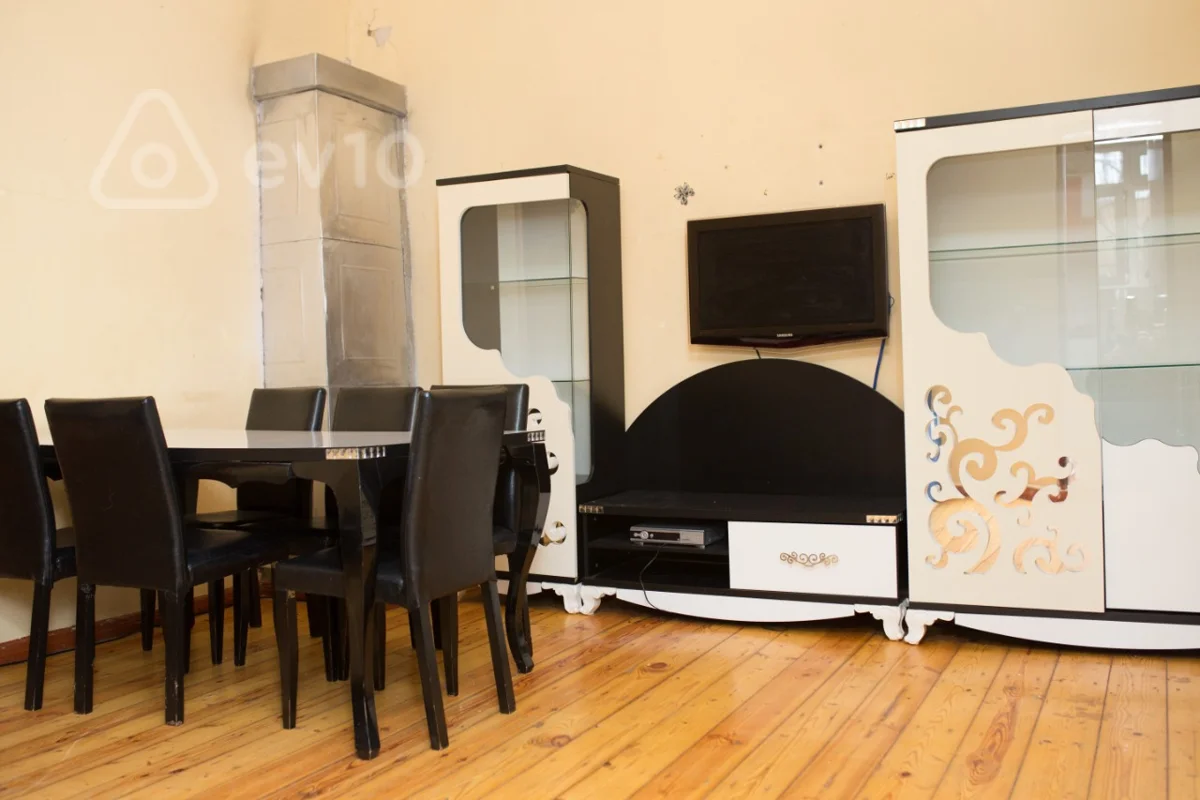 Kirayə verilir 3 otaqlı həyət evi 100 m² — Bakı, Sabunçu 3 otaq 100.00 m²