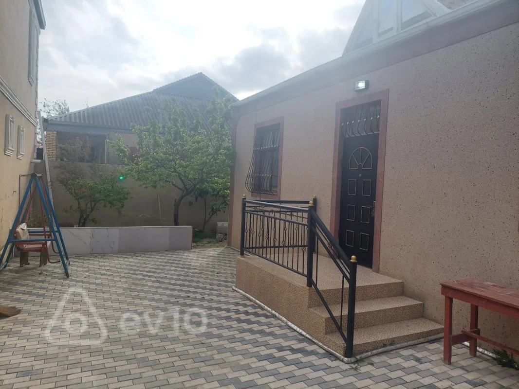 Kirayə verilir 3 otaqlı həyət evi 250 m² — Bakı, Suraxanı 3 otaq 250.00 m²