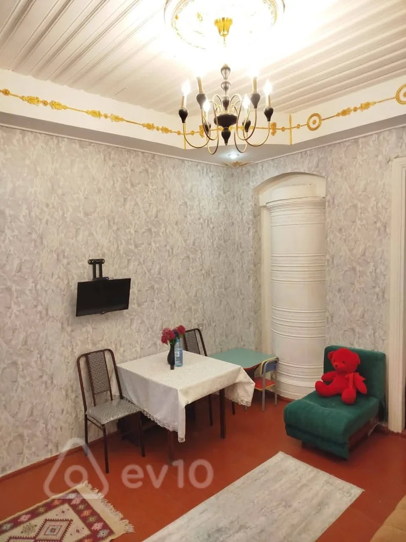Kirayə verilir 2 otaqlı köhnə tikili 35 m² — Bakı, Binəqədi 2 otaq 35.00 m²