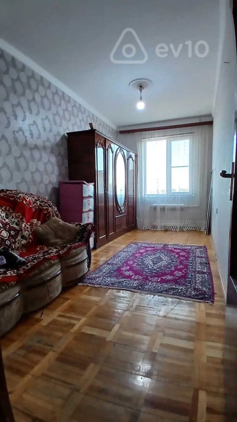 Kirayə verilir 3 otaqlı köhnə tikili 80 m² — Bakı, Nəsimi 3 otaq 80.00 m²