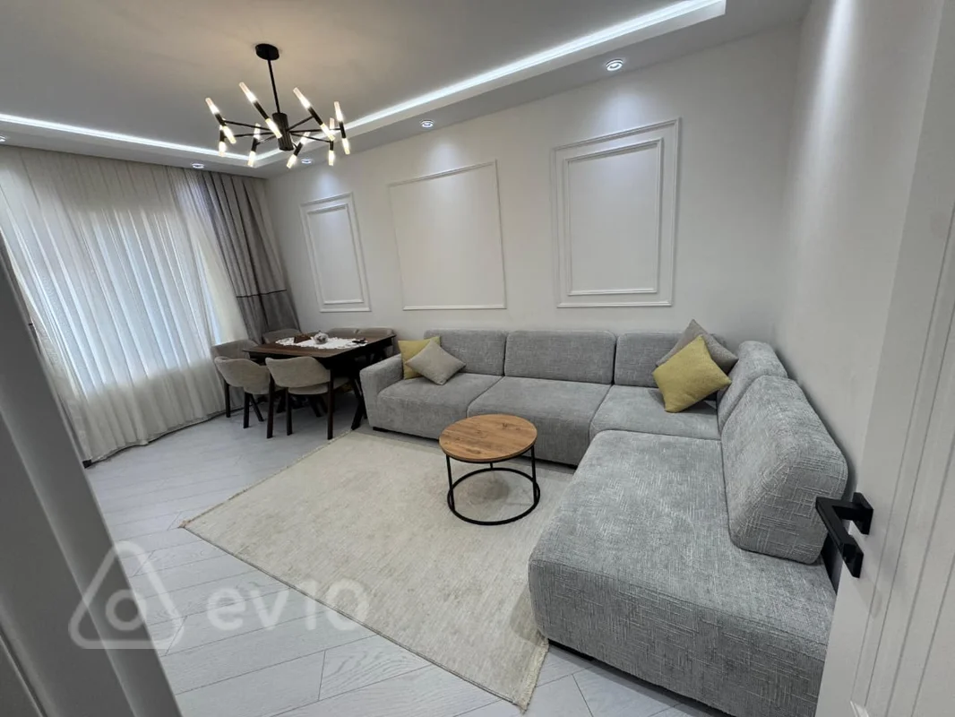 Satılır 2 otaqlı köhnə tikili 65 m² — Bakı, Nərimanov 2 otaq 65.00 m²