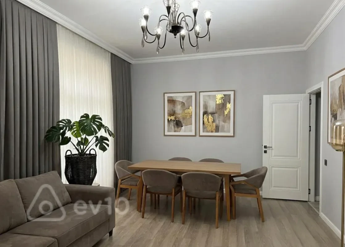 Kirayə verilir 2 otaqlı yeni tikili 80 m²