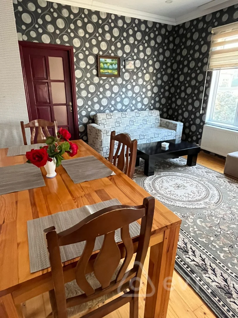 Kirayə verilir 4 otaqlı həyət evi 100 m² — Bakı, Binəqədi 4 otaq 100.00 m²