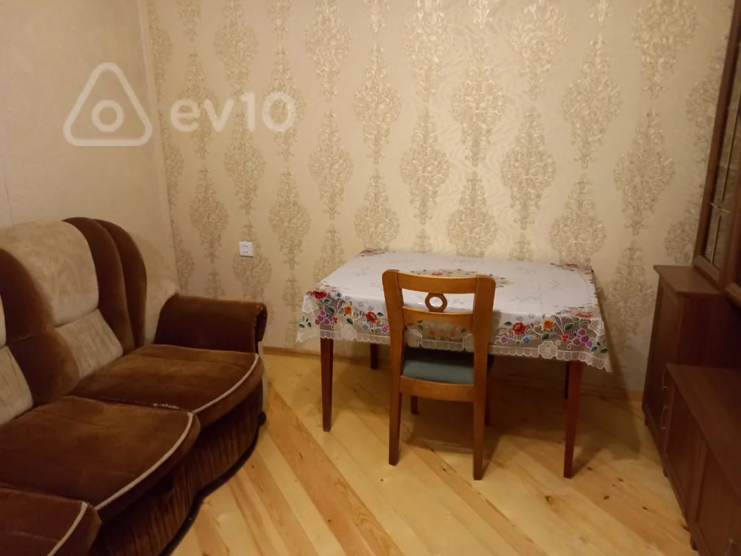 Kirayə verilir 2 otaqlı köhnə tikili 50 m² — Bakı, Binəqədi 2 otaq 50.00 m²