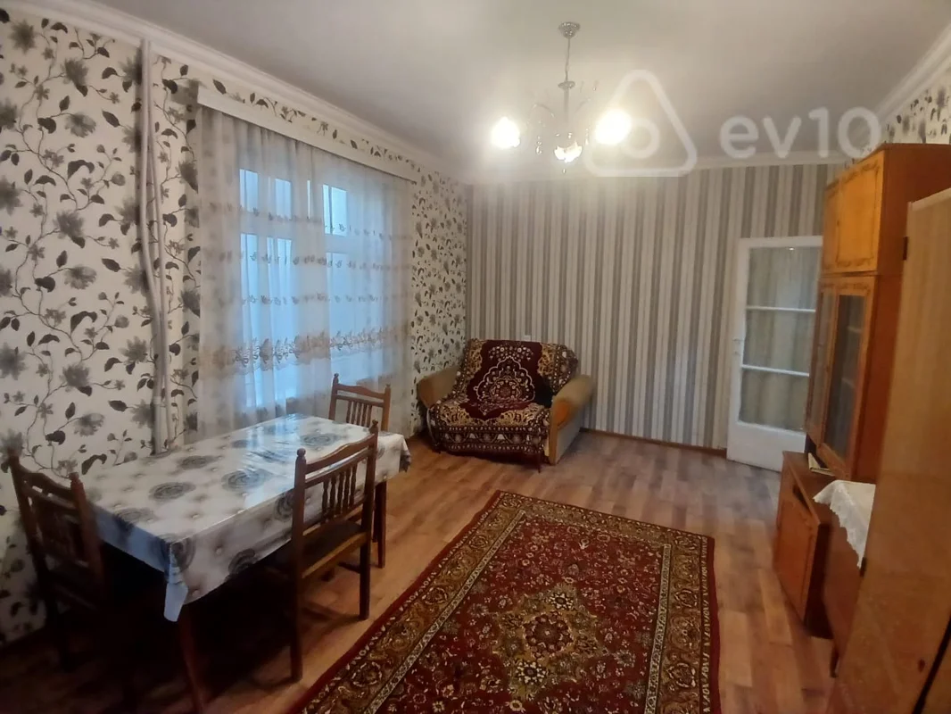 Kirayə verilir 1 otaqlı köhnə tikili 40 m² — Bakı, Xətai 1 otaq 40.00 m²