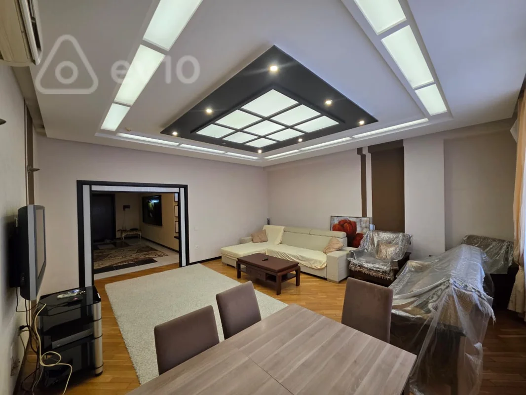 Kirayə verilir 3 otaqlı yeni tikili 145 m² — Bakı, Nəsimi 3 otaq 145.00 m²