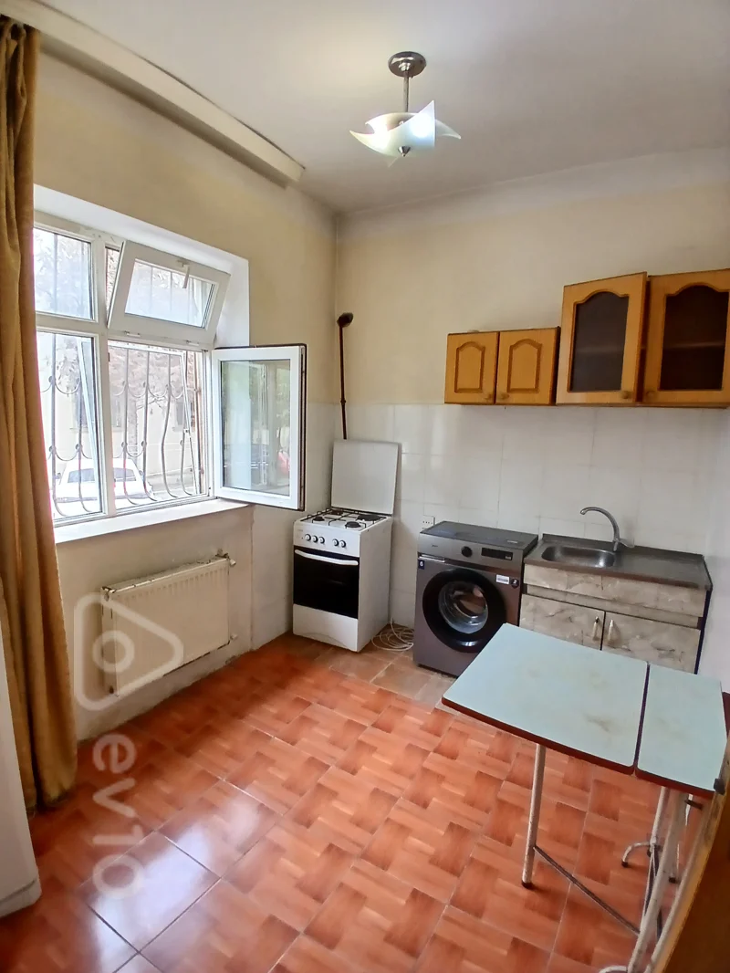 Kirayə verilir 2 otaqlı köhnə tikili 55 m² — Bakı, Nərimanov 2 otaq 55.00 m²