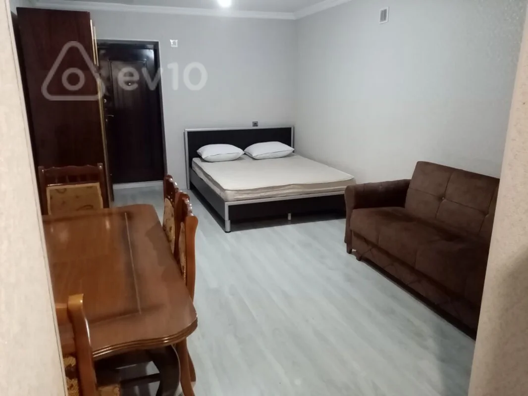 Kirayə verilir 1 otaqlı köhnə tikili 30 m² — Sumqayıt 1 otaq 30.00 m²