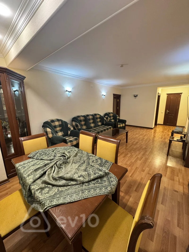Kirayə verilir 3 otaqlı yeni tikili 100 m² — Bakı, Yasamal 3 otaq 100.00 m²