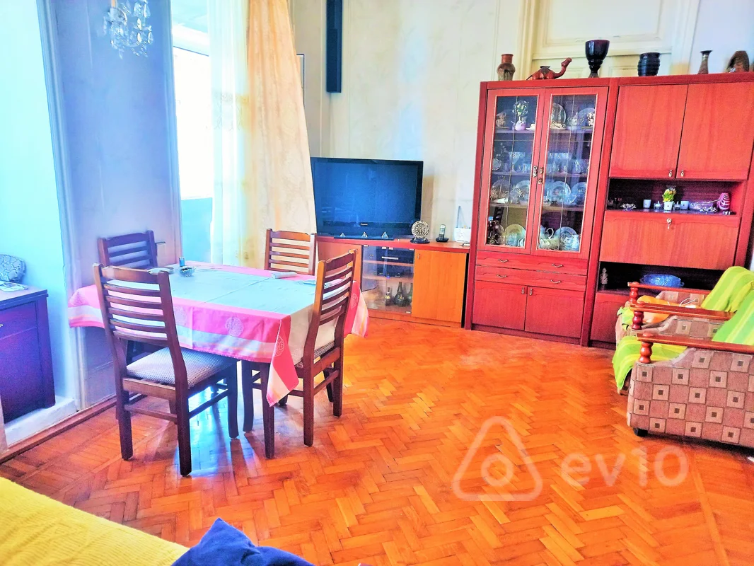 Satılır 4 otaqlı köhnə tikili 108.8 m² — Bakı, Yasamal 4 otaq 108.80 m²