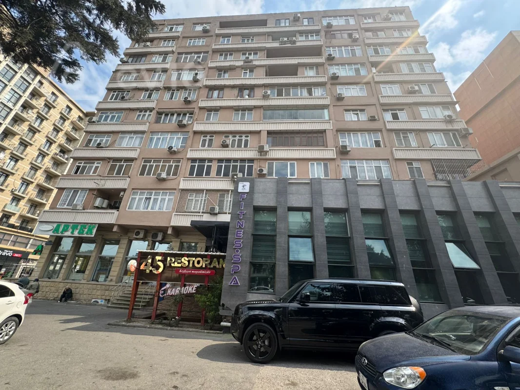 Satılır 2 otaqlı köhnə tikili 65 m² — Bakı, Nərimanov 2 otaq 65.00 m²