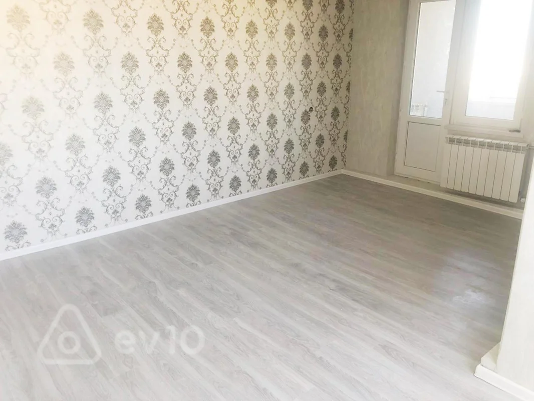 Satılır 2 otaqlı köhnə tikili 47 m² — Bakı, Binəqədi 2 otaq 47.00 m²