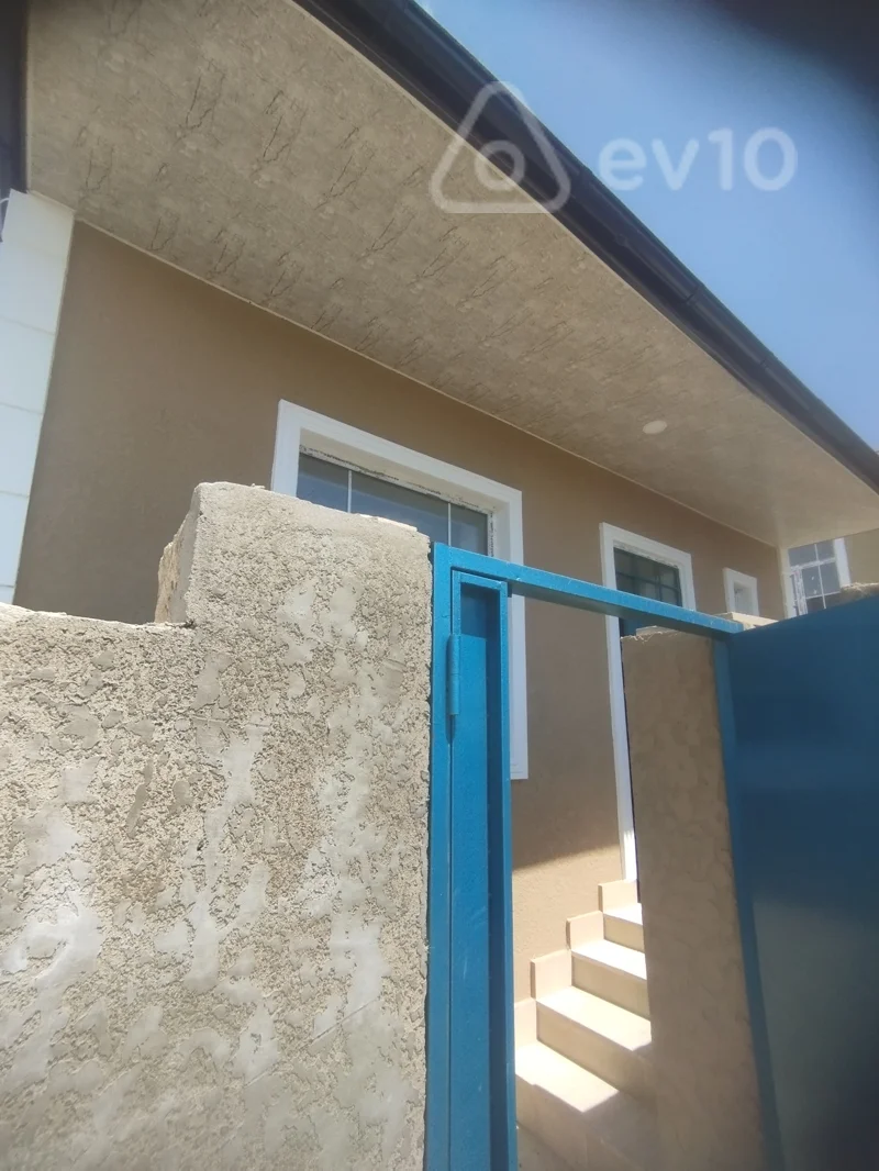 Satılır 2 otaqlı həyət evi 40 m² — Bakı, Abşeron 2 otaq 40.00 m²