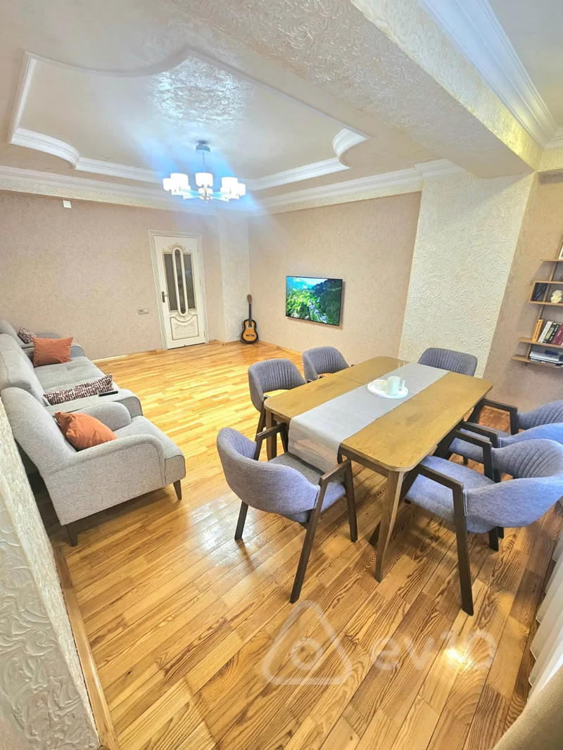 Satılır 3 otaqlı yeni tikili 120 m² — Bakı, Nizami 3 otaq 120.00 m²
