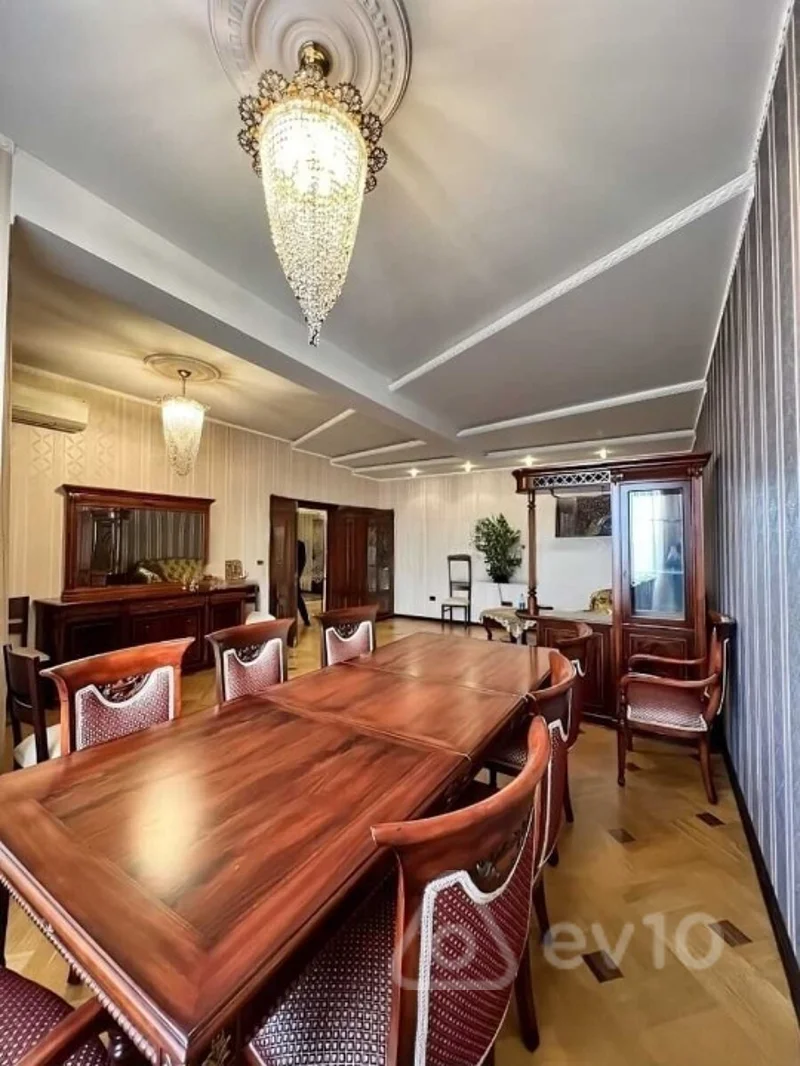 Satılır 4 otaqlı yeni tikili 165 m² — Bakı, Yasamal 4 otaq 165.00 m²
