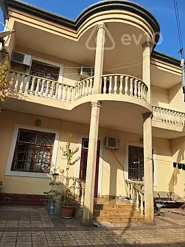 Satılır 6 otaqlı köhnə tikili 250 m² — Bakı, Nərimanov 6 otaq 250.00 m²