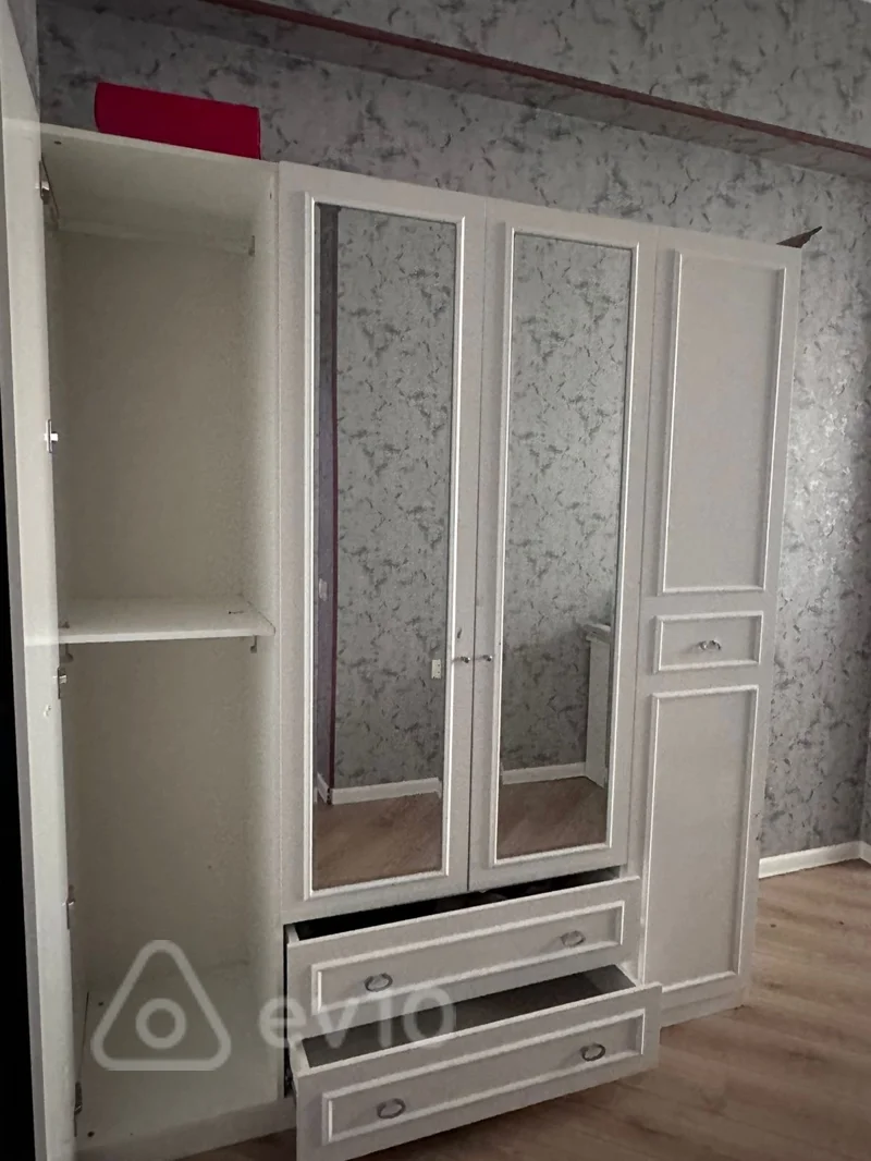 Kirayə verilir 3 otaqlı yeni tikili 150 m² — Bakı, Nərimanov 3 otaq 150.00 m²