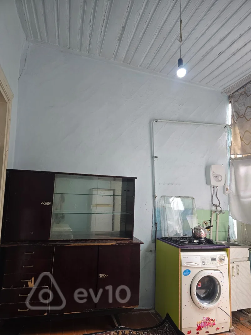 Satılır 1 otaqlı köhnə tikili 35 m² — Bakı, Binəqədi 1 otaq 35.00 m²