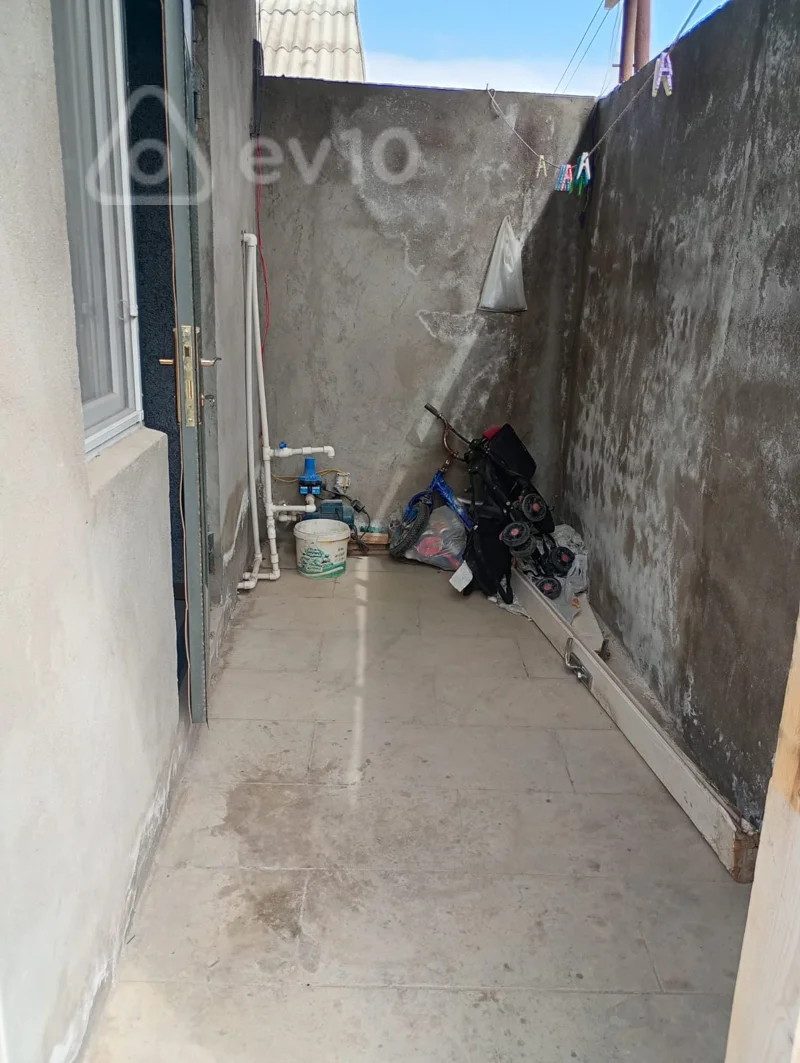 Satılır 1 otaqlı həyət evi 40 m² — Bakı, Abşeron 1 otaq 40.00 m²