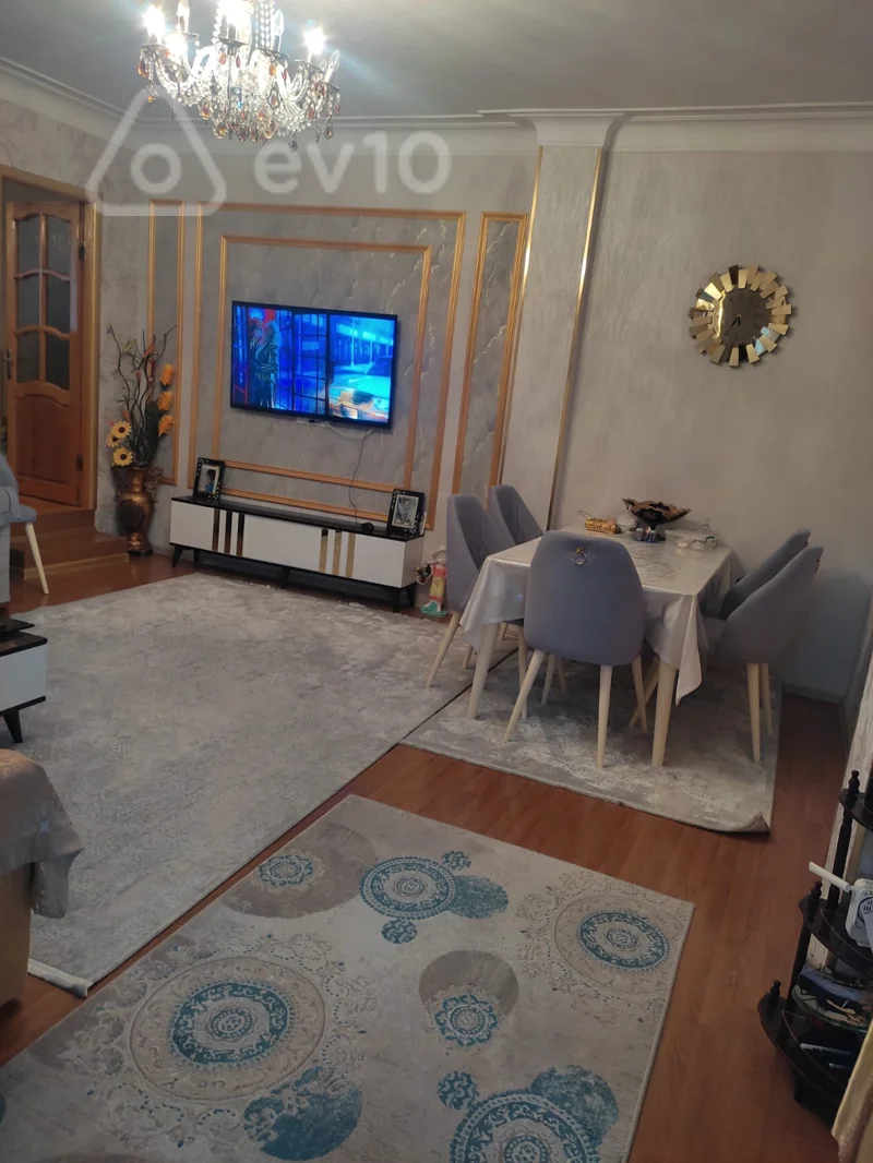 Kirayə verilir 3 otaqlı köhnə tikili 90 m² — Bakı, Yasamal 3 otaq 90.00 m²
