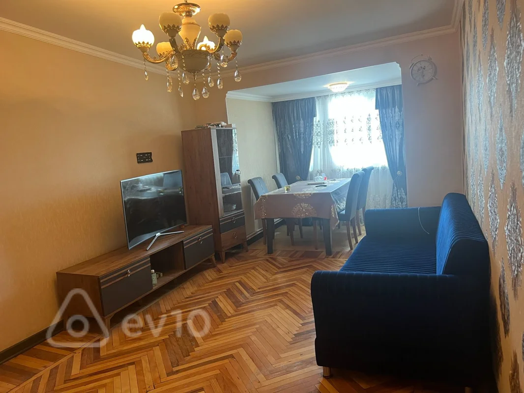 Kirayə verilir 2 otaqlı köhnə tikili 55 m² — Bakı, Yasamal 2 otaq 55.00 m²