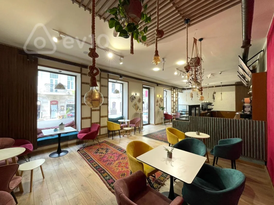 Kirayə verilir mənzil 100 m² — Bakı, Səbail 100.00 m²