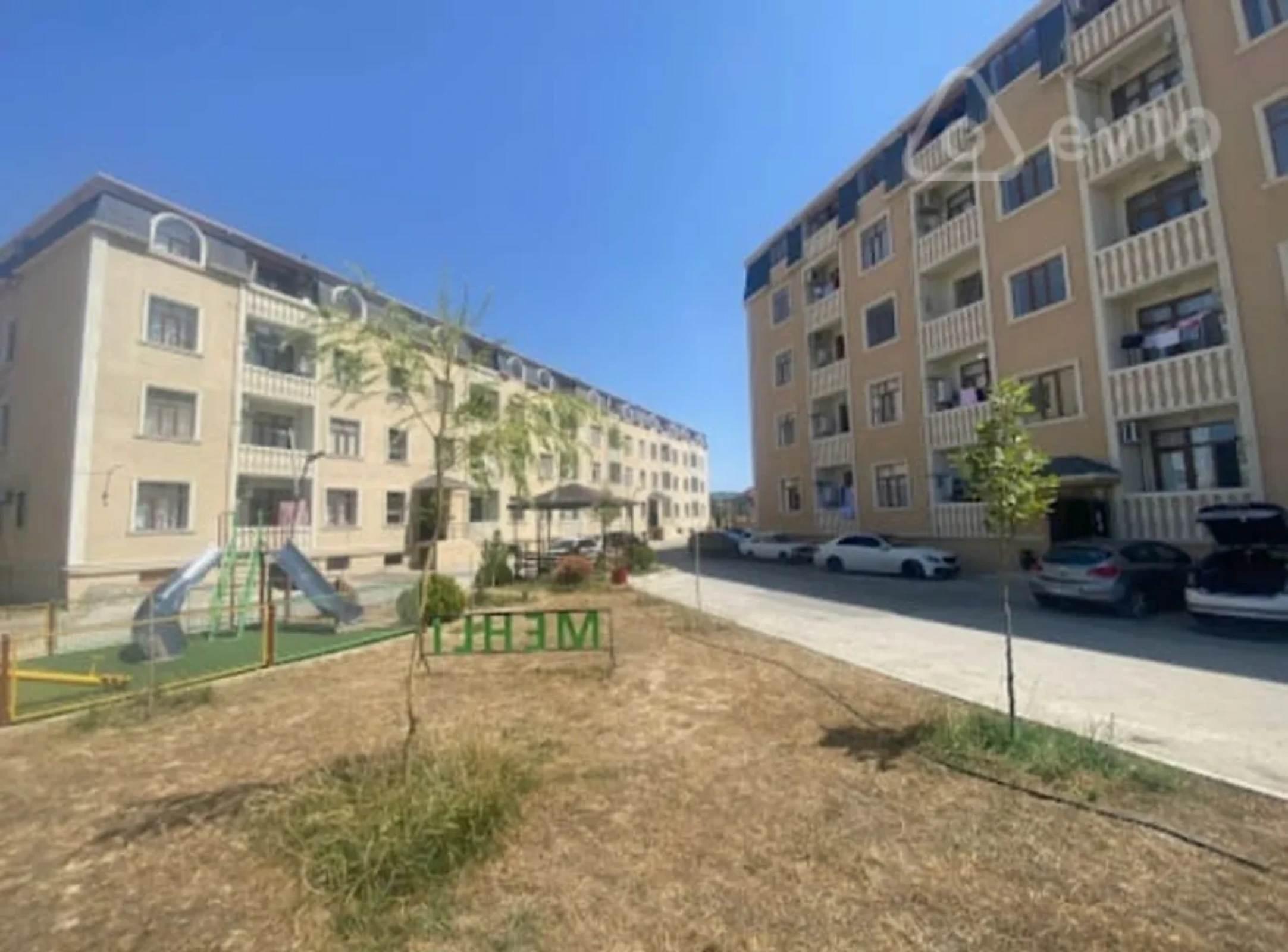 Satılır 2 otaqlı yeni tikili 42 m²