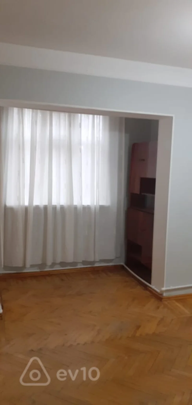 Satılır 2 otaqlı köhnə tikili 42 m² — Bakı, Binəqədi 2 otaq 42.00 m²