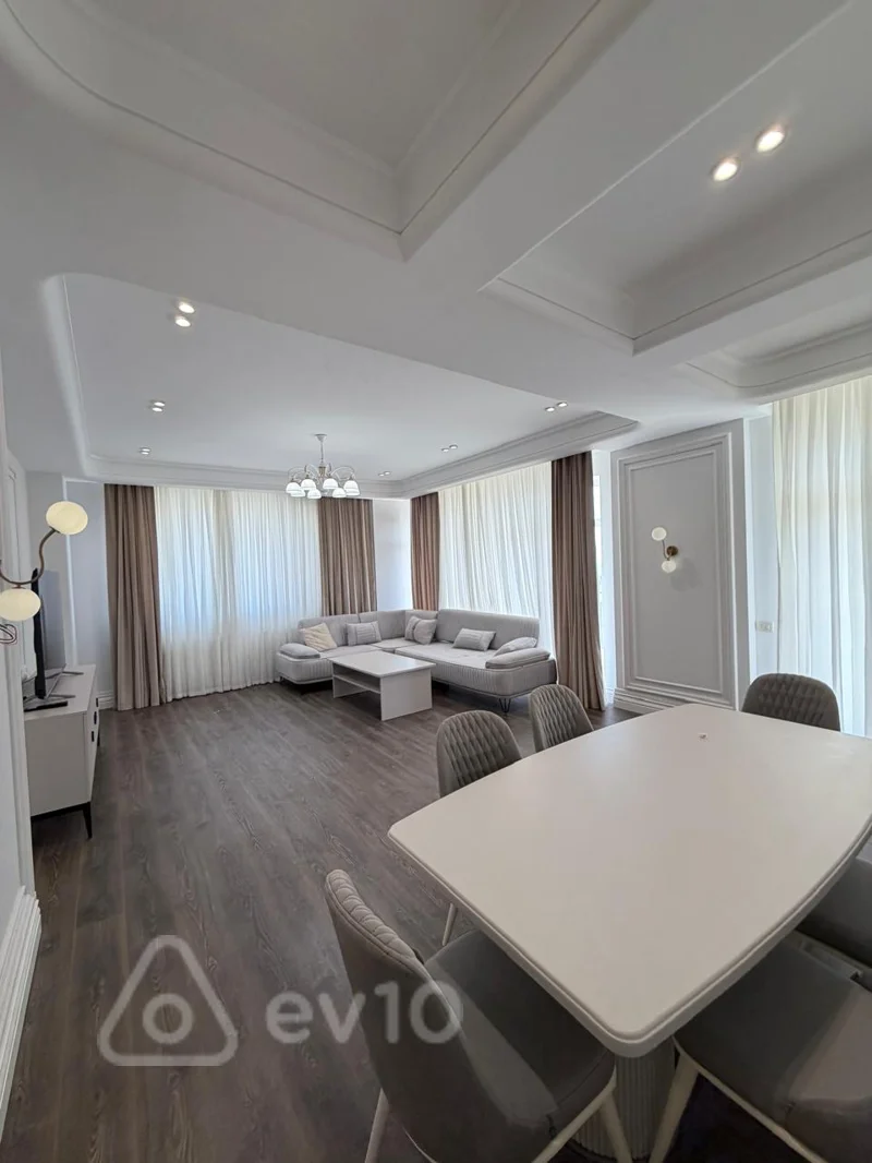 Kirayə verilir 4 otaqlı yeni tikili 210 m² — Bakı, Xətai 4 otaq 210.00 m²
