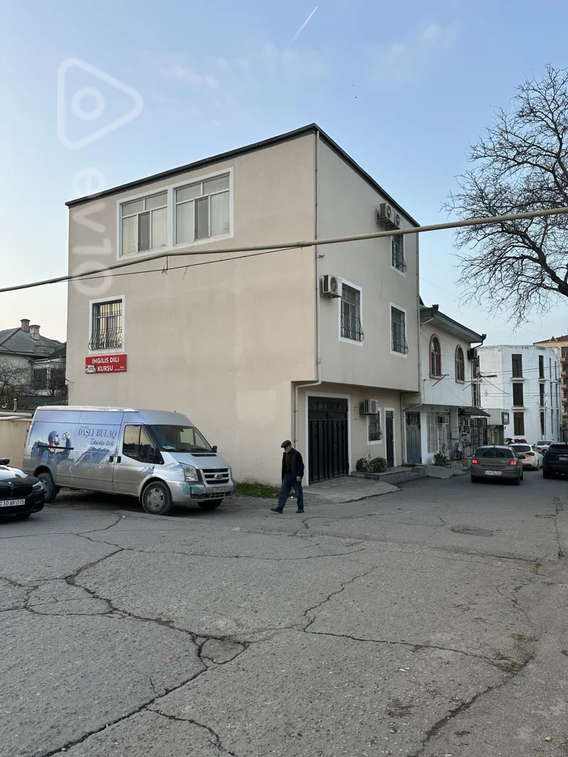 Satılır 5 otaqlı həyət evi 300 m² — Bakı, Binəqədi 5 otaq 300.00 m²