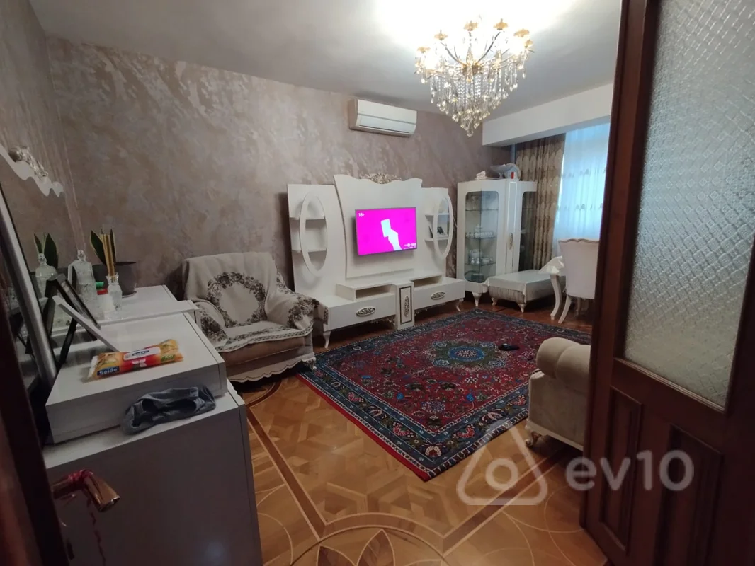 Kirayə verilir 3 otaqlı köhnə tikili 80 m² — Bakı, Yasamal 3 otaq 80.00 m²