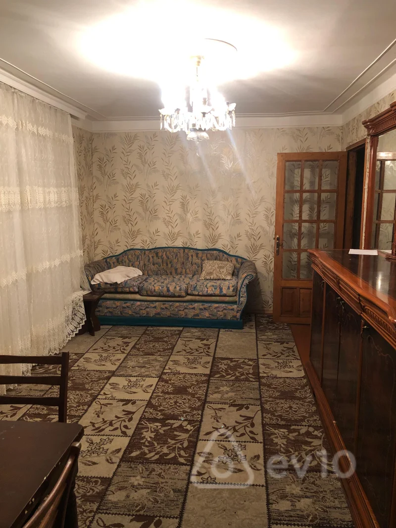 Satılır 1 otaqlı köhnə tikili 35 m² — Bakı, Nizami 1 otaq 35.00 m²