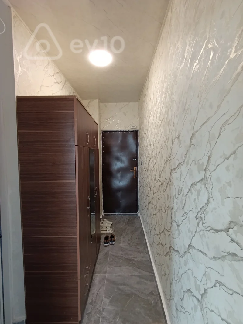 Kirayə verilir 1 otaqlı köhnə tikili 42 m² — Bakı, Xətai 1 otaq 42.00 m²