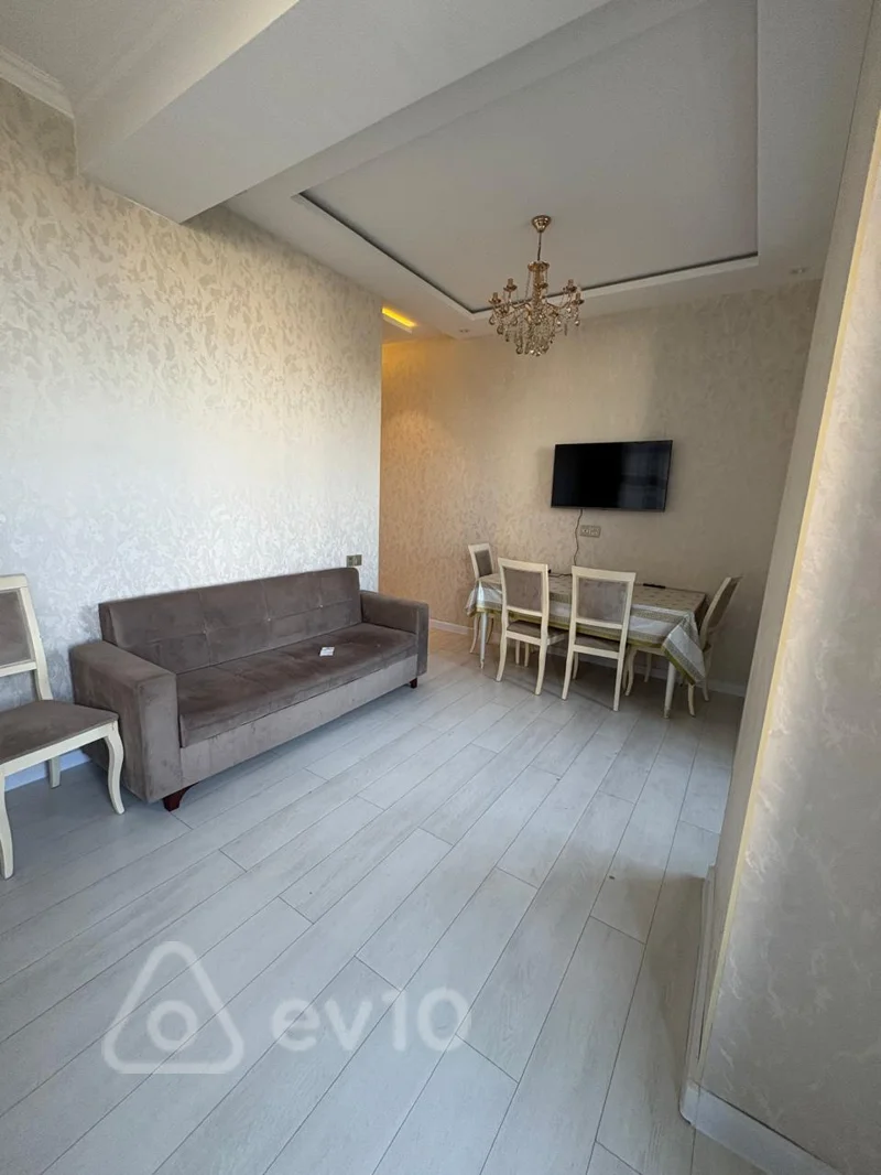 Kirayə verilir 3 otaqlı köhnə tikili 70 m² — Xırdalan 3 otaq 70.00 m²
