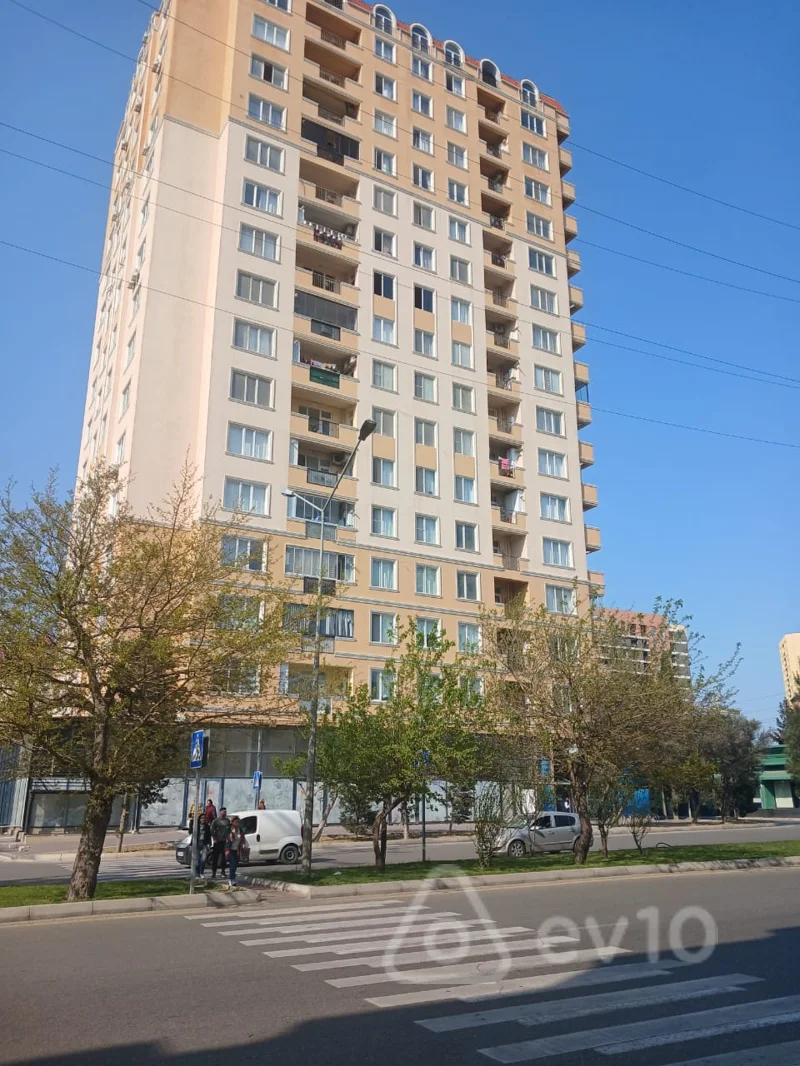 Satılır 3 otaqlı yeni tikili 130 m² — Bakı, Nizami 3 otaq 130.00 m²