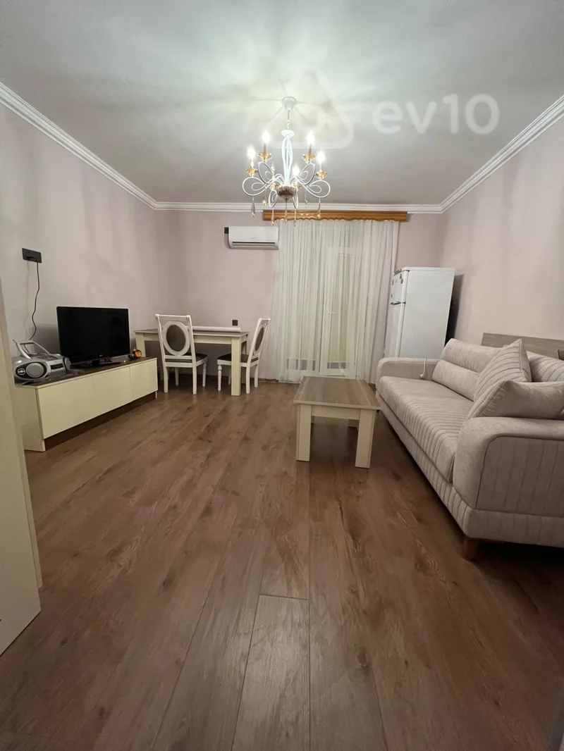 Kirayə verilir 2 otaqlı köhnə tikili 40 m² — Bakı, Nərimanov 2 otaq 40.00 m²