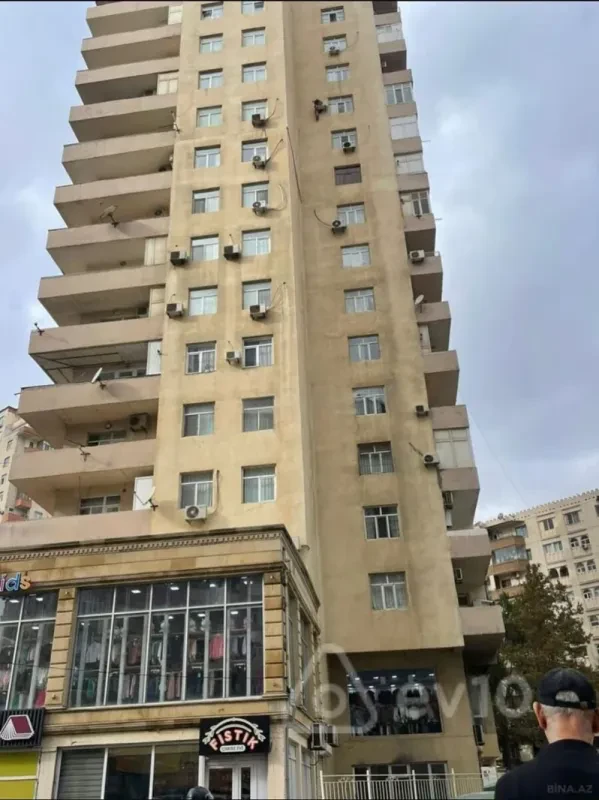 Satılır 2 otaqlı yeni tikili 60 m²