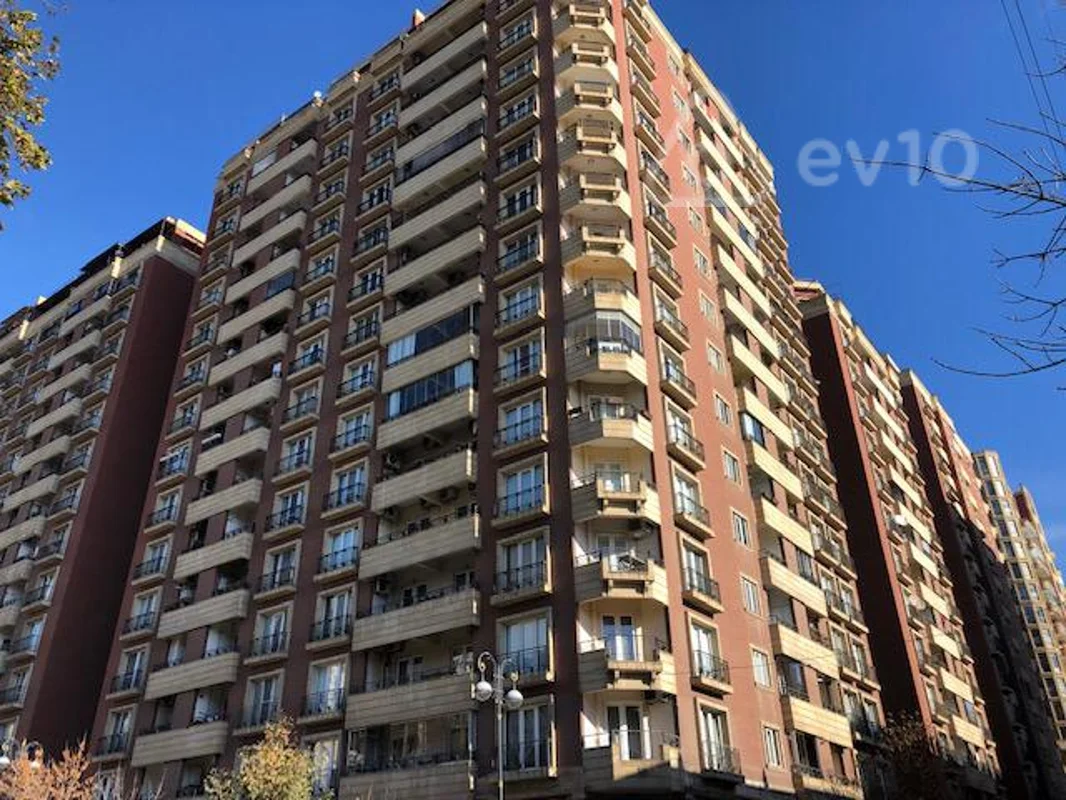 Satılır 4 otaqlı yeni tikili 175 m² — Bakı, Nəsimi 4 otaq 175.00 m²