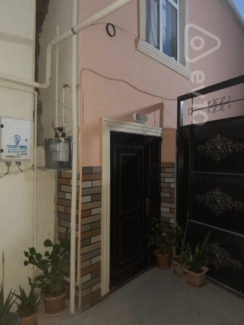 Satılır 5 otaqlı həyət evi 130 m² — Xırdalan 5 otaq 130.00 m²