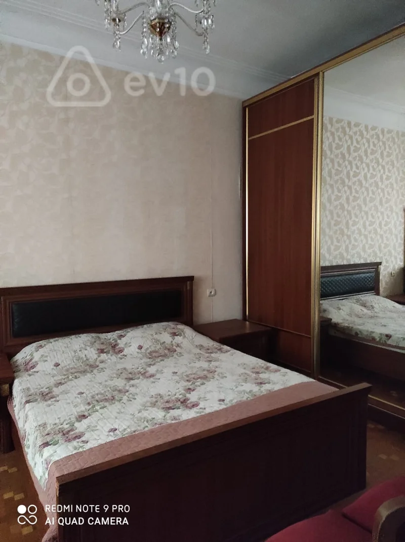 Kirayə verilir 4 otaqlı köhnə tikili 110 m² — Bakı, Nəsimi 4 otaq 110.00 m²