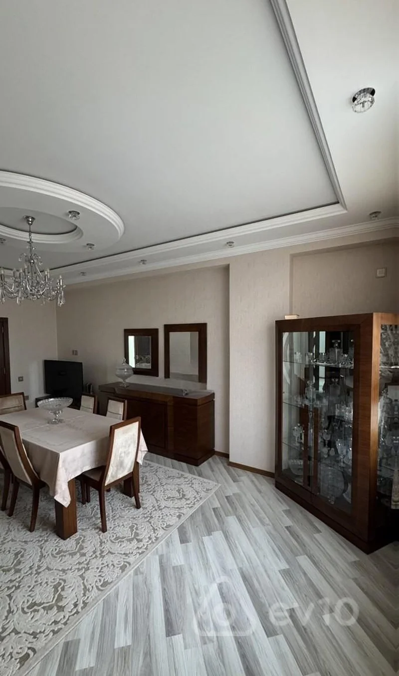 Satılır 3 otaqlı yeni tikili 107 m² — Bakı, Nizami 3 otaq 107.00 m²