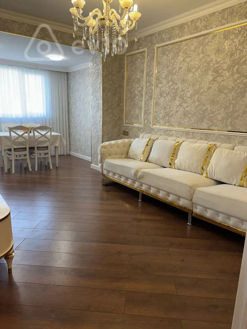 Kirayə verilir 2 otaqlı köhnə tikili 60 m² — Bakı, Nərimanov 2 otaq 60.00 m²