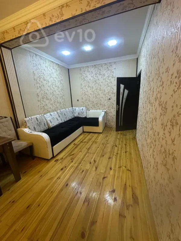 Kirayə verilir 2 otaqlı yeni tikili 61 m²