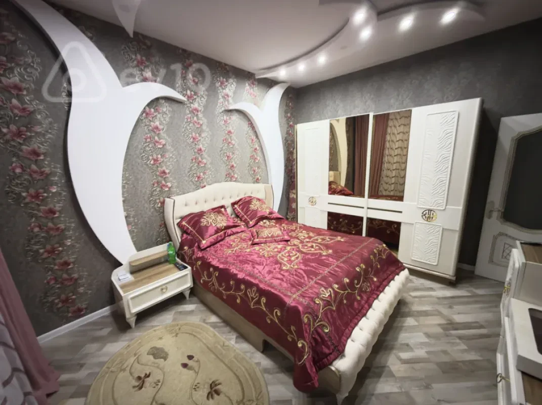 Satılır 4 otaqlı həyət evi 160 m²