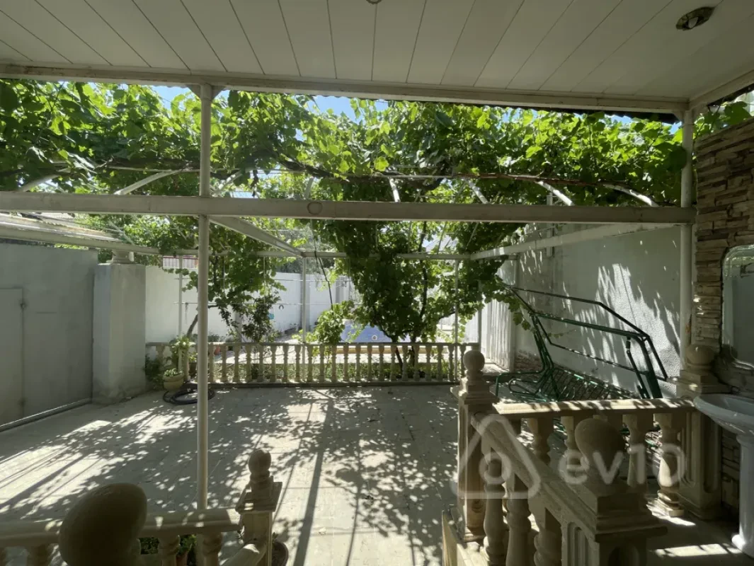 Kirayə verilir 4 otaqlı həyət evi 100 m²