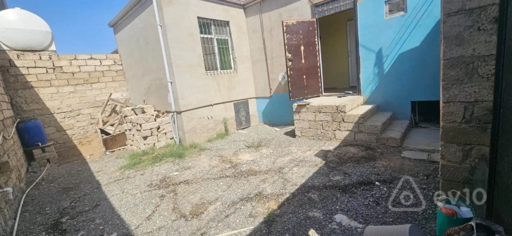 Kirayə verilir 2 otaqlı həyət evi 70 m²
