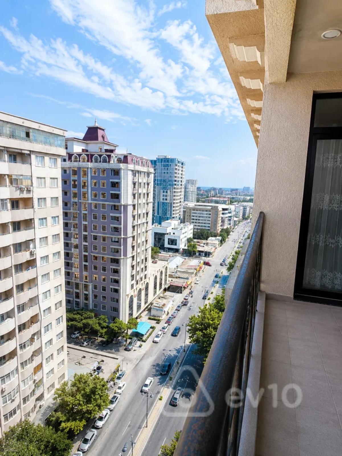 Kirayə verilir 2 otaqlı yeni tikili 70 m²