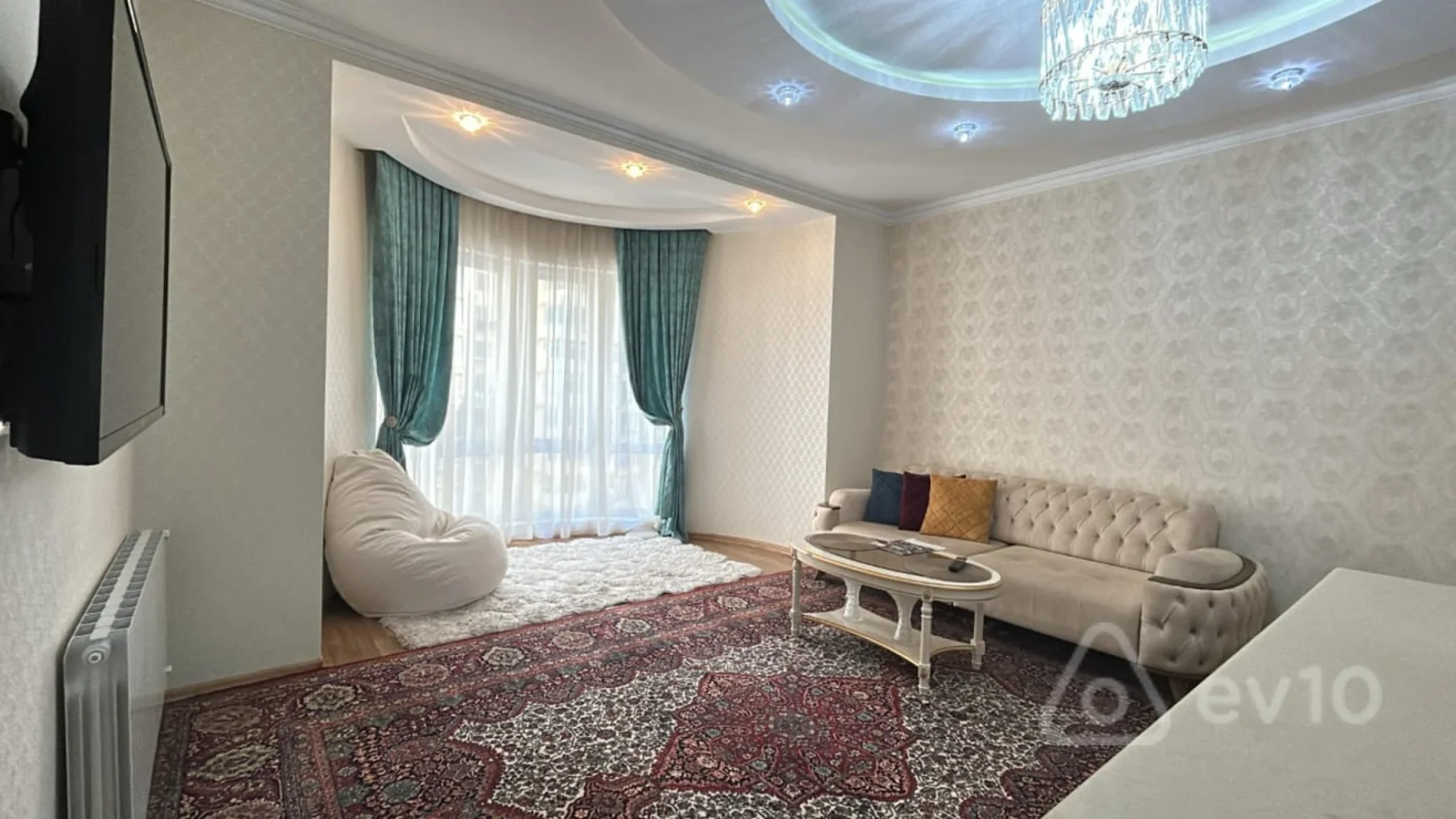 Satılır 2 otaqlı yeni tikili 65 m²