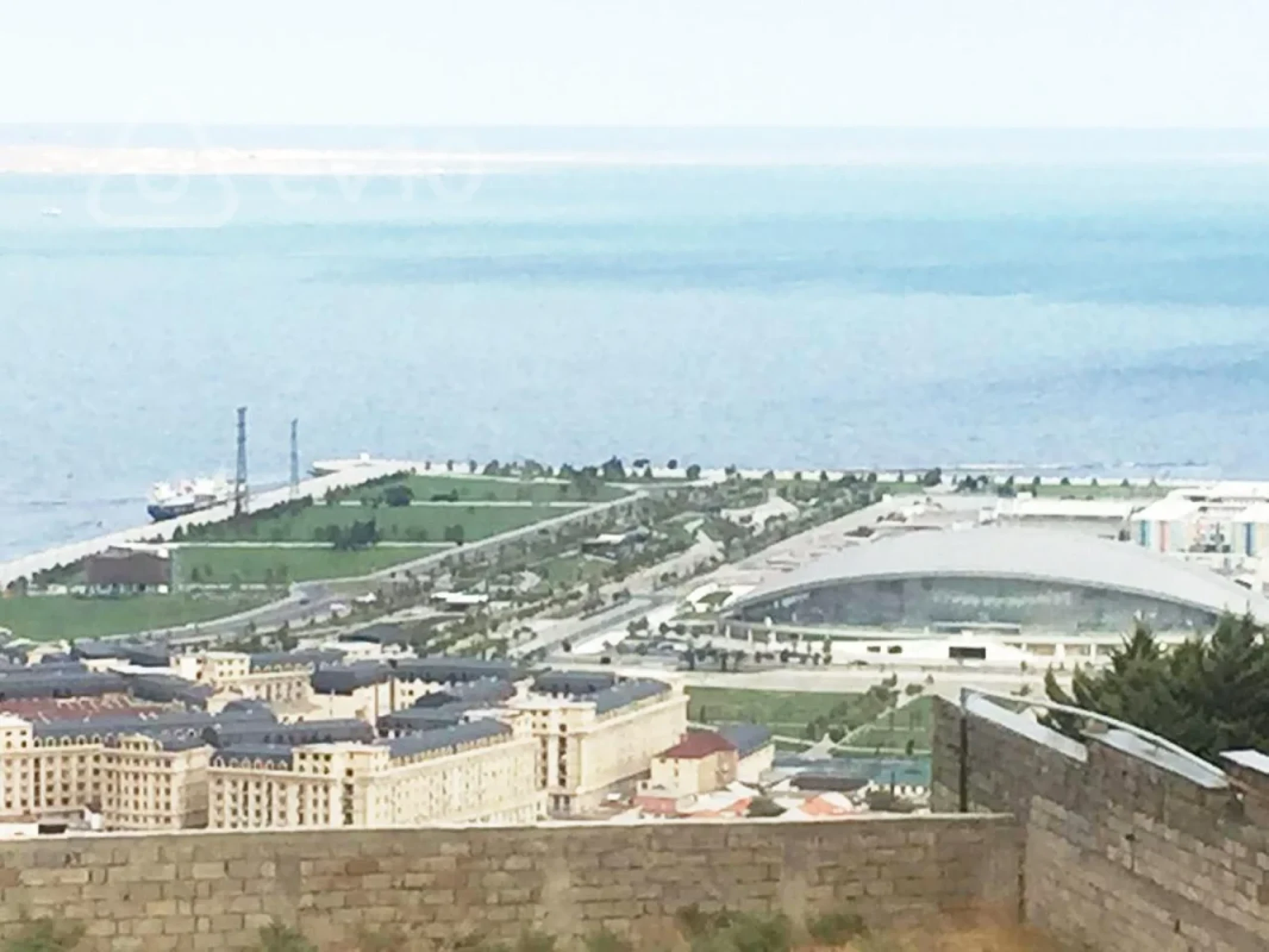 Kirayə verilir 6 otaqlı həyət evi 450 m²